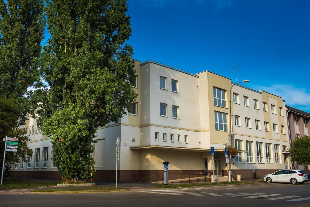 Danubius Szallo Komárno Exterior foto